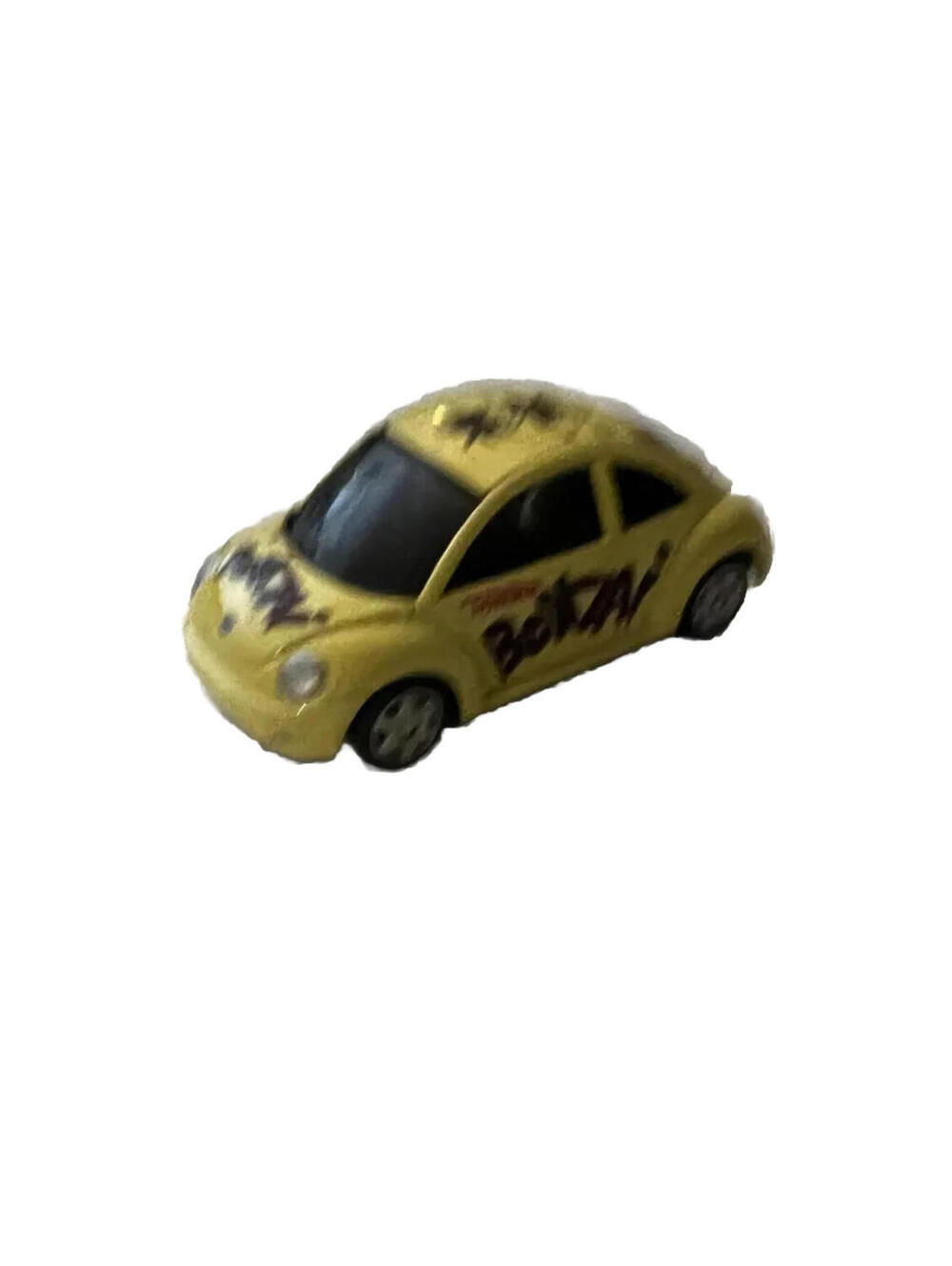 Maisto 2000 Volkswagen Beetle Bug  Yellow Vehicle Die Cast Car Toy Auto